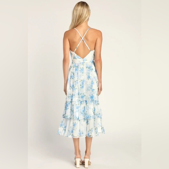 Lulus Cultivate Crushes Blue Floral Tiered Midi Dress S NWT Broken Strap - Picture 6 of 8